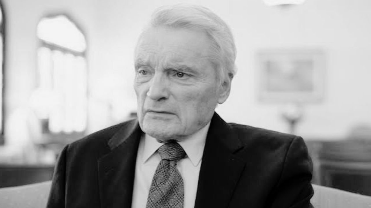 David Selby