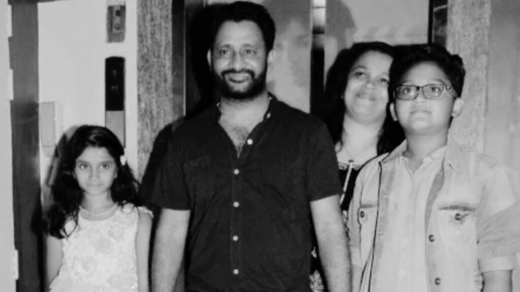 Salna Pookutty (1)